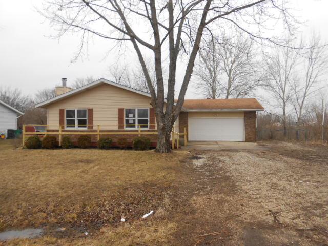 1160 E 3rd St., Coal City, IL 60416