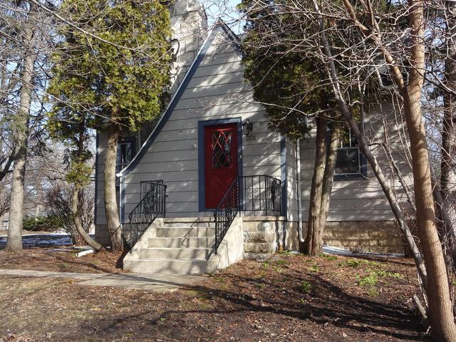 201 George St., Barrington, IL 60010
