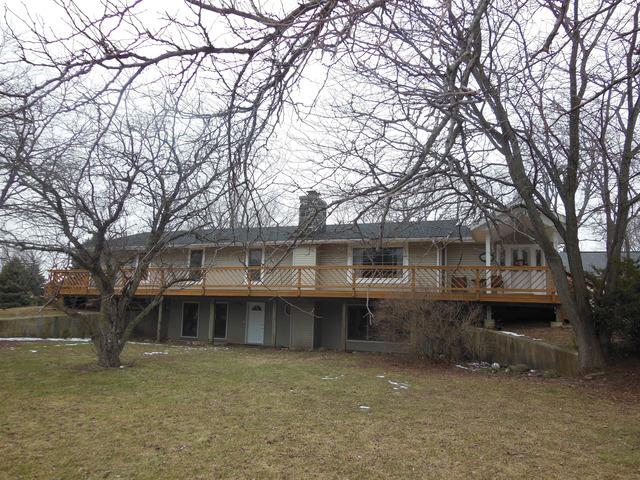 8415 S Hill Rd., Marengo, IL 60152
