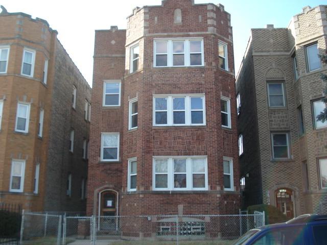 9438 S Justine St., Chicago, IL 60620