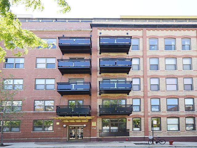 1735 W Diversey Pkwy. #410, Chicago, IL 60614