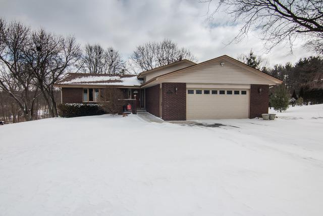 10213 Kings Ct., Roscoe, IL 61073