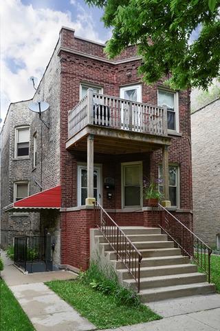 3324 W Belle Plaine Ave., Chicago, IL 60618