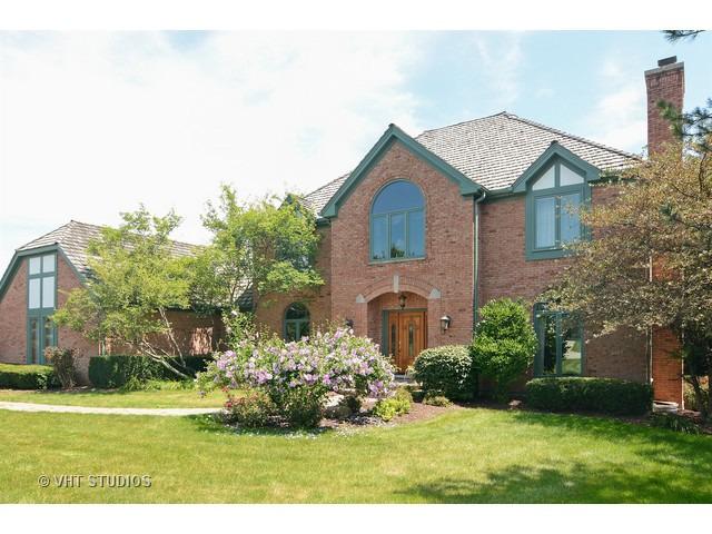 24 St John Dr., Hawthorn Woods, IL 60047