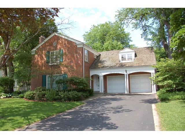915 Pawnee Rd., Wilmette, IL 60091