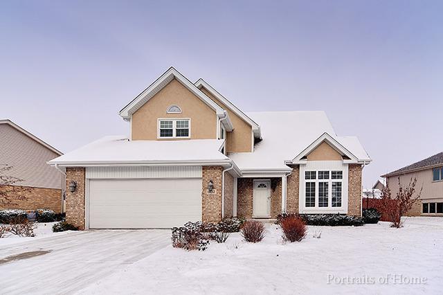 1832 Nottingham Rd., Woodridge, IL 60517