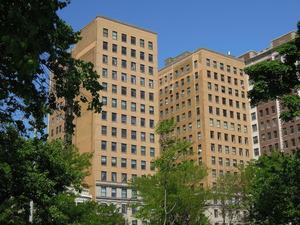 3730 N Lake Shore Dr. #8B, Chicago, IL 60613