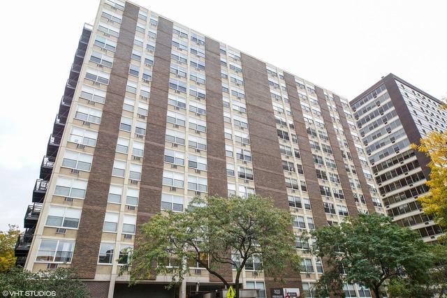 3033 N Sheridan Rd. #303, Chicago, IL 60657