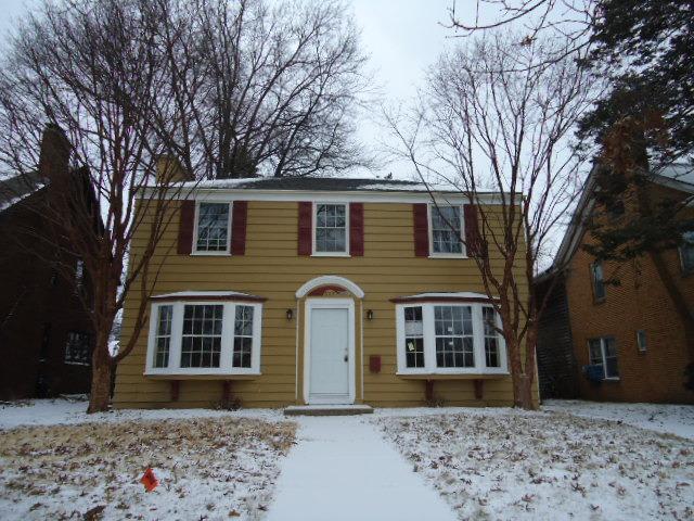 315 Sunset Ave., Aurora, IL 60506