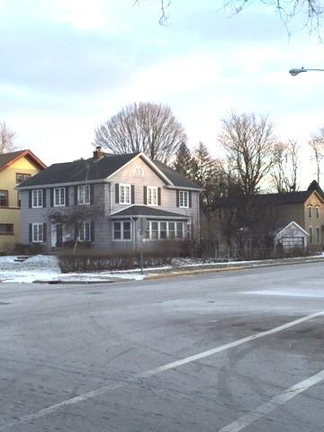 942 W Downer Pl., Aurora, IL 60506