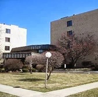 5840 104th St. #317, Oak Lawn, IL 60453