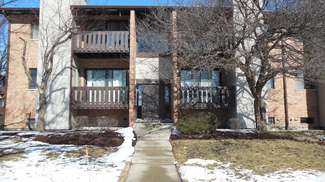 312 Sheridan Dr. #2A, Willowbrook, IL 60527