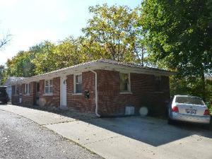 1035 Fenton St., Aurora, IL 60505