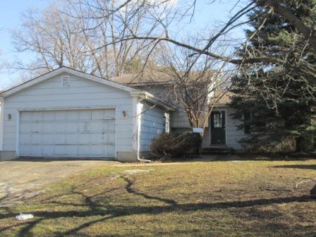 231 George St., Barrington, IL 60010