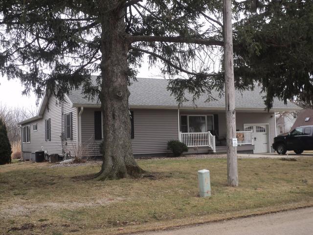 229 Wheeler St., Paw Paw, IL 61353