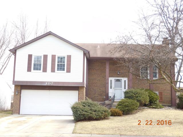 1397 Appomattox Tr., Carol Stream, IL 60188