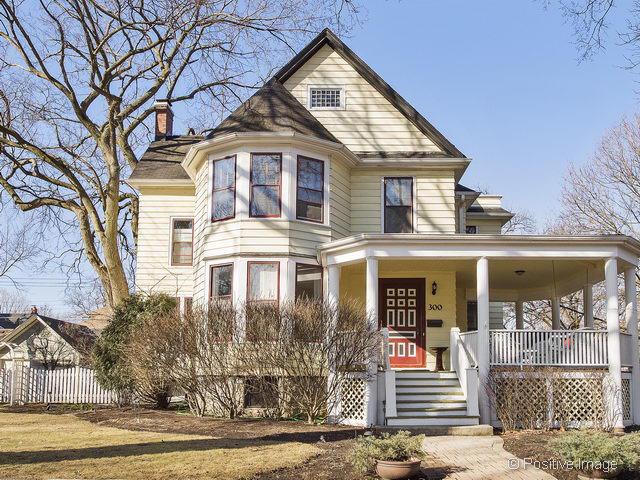 300 S Madison Ave., La Grange, IL 60525