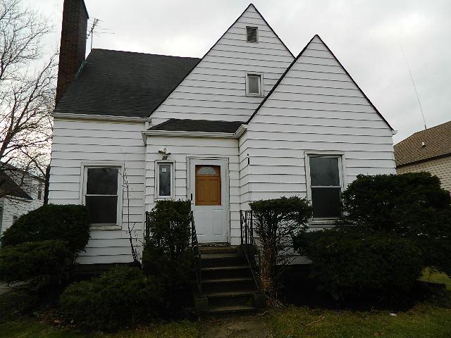 23 156th St., Calumet City, IL 60409