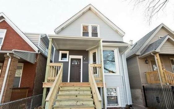 4249 N Bernard St., Chicago, IL 60618