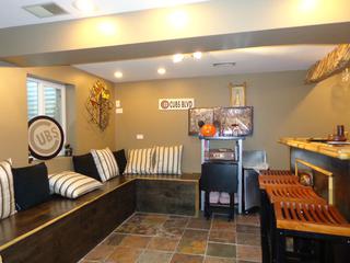 516 Bristol Ln., Schaumburg, IL 60194