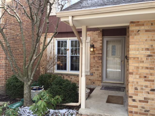 506 Country Ln., Des Plaines, IL 60016