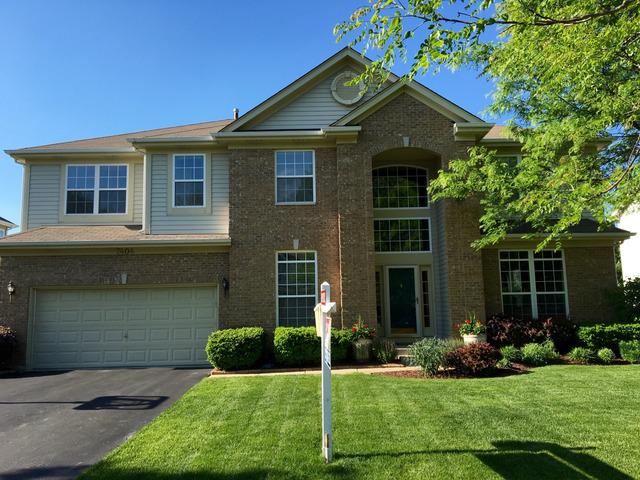 7404 Brentwood Ln., Gurnee, IL 60031