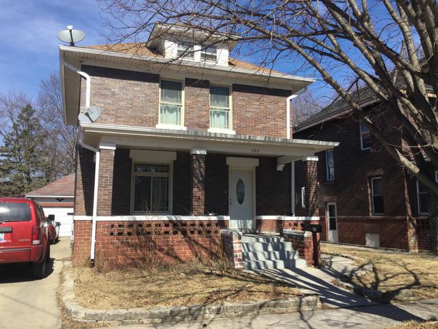 560 6th Ave., Aurora, IL 60505