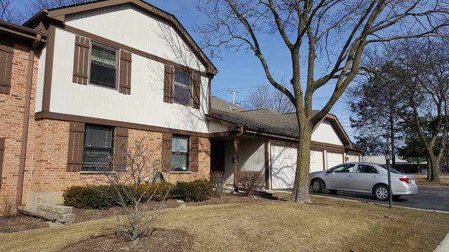 1376 Williamsburg Dr. #C2, Schaumburg, IL 60193
