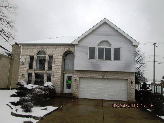 8100 W 107th St., Palos Hills, IL 60465