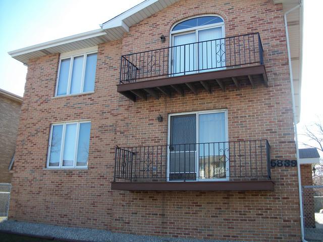 5839 W 87th St., Oak Lawn, IL 60453