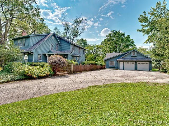 6030 Bentley Ave., Willowbrook, IL 60527