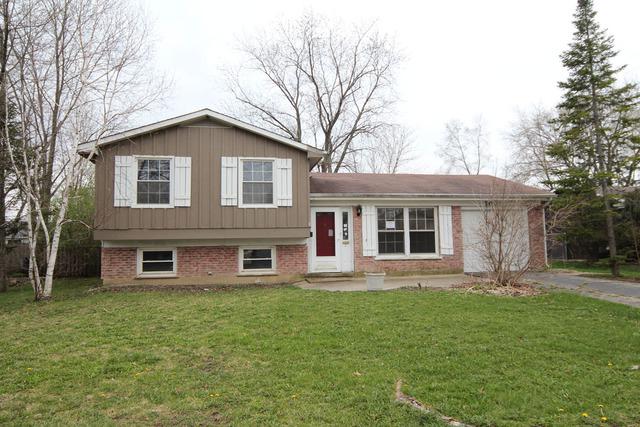 1001 Heartwood Ln., Lake Zurich, IL 60047