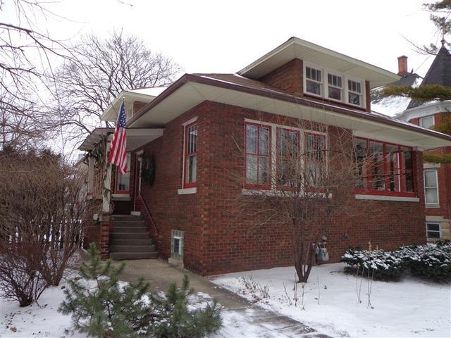 1467 Oakwood Ave., Des Plaines, IL 60016