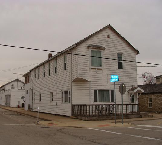 1 E Main St., Newark, IL 60541