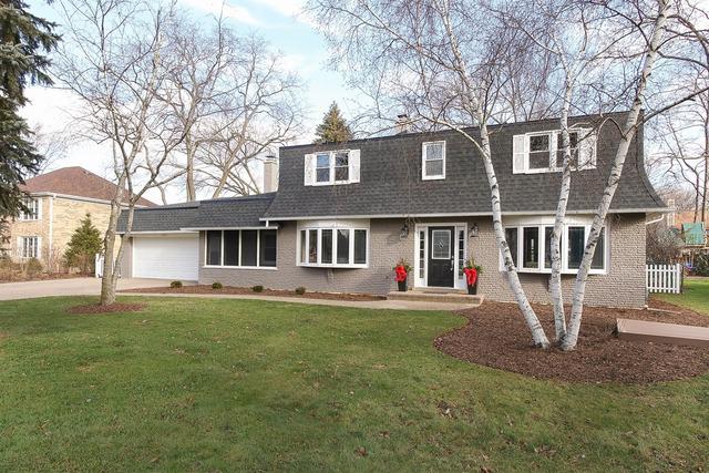 1015 Division St., Barrington, IL 60010