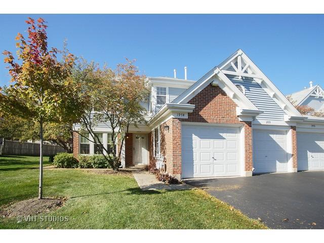 1974 Quaker Hollow Ln., Streamwood, IL 60107