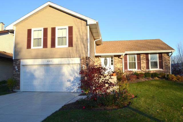 889 Medford Cir., Schaumburg, IL 60193