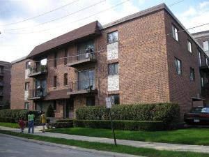 463 Alles St. #2A, Des Plaines, IL 60016