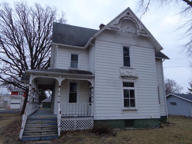 105 S 2nd St., Malta, IL 60150