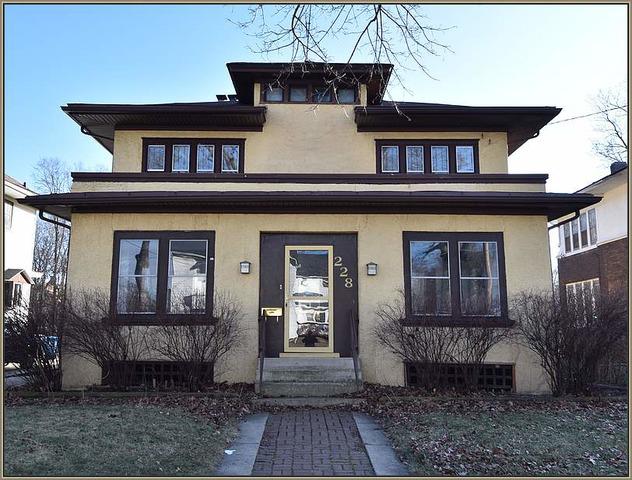228 Plum St., Aurora, IL 60506