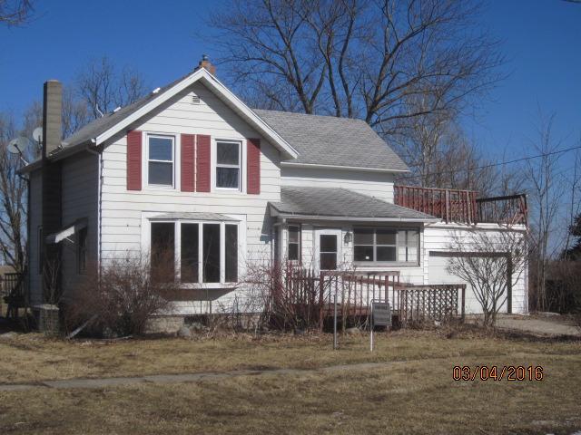 121 E Hardanger Gate, Lee, IL 60530