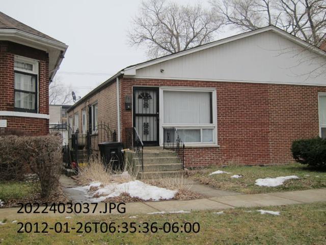 6751 S St Lawrence Ave., Chicago, IL 60637