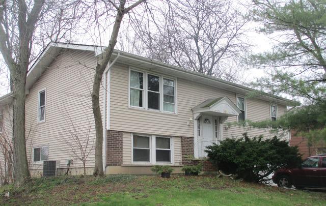 561 Cumberland Ln., Bolingbrook, IL 60440