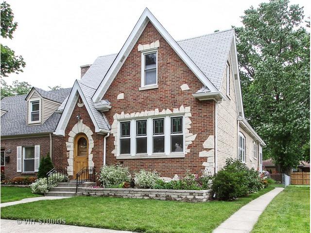 8111 Kilbourn Ave., Skokie, IL 60076
