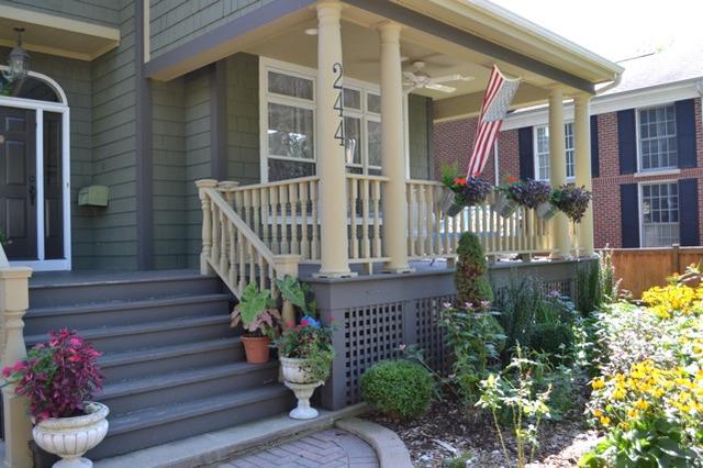 244 Mary St., Glencoe, IL 60022