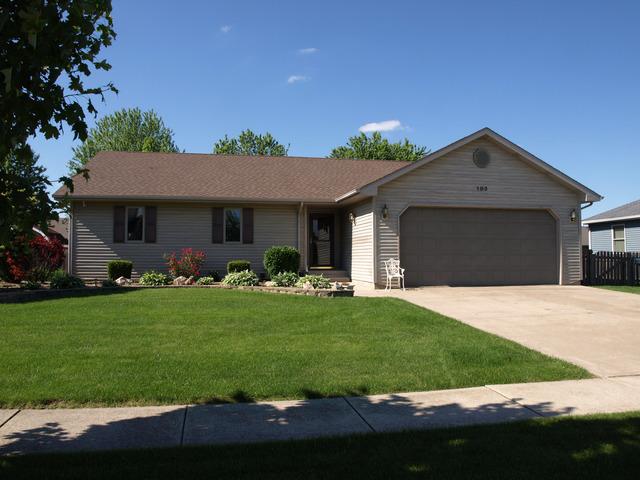 103 Woodbine Dr., Elwood, IL 60421