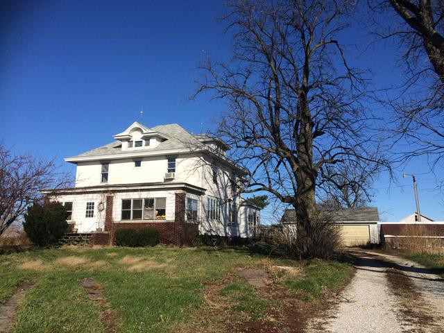 27993 N 2200 Ave., Lamoille, IL 61330