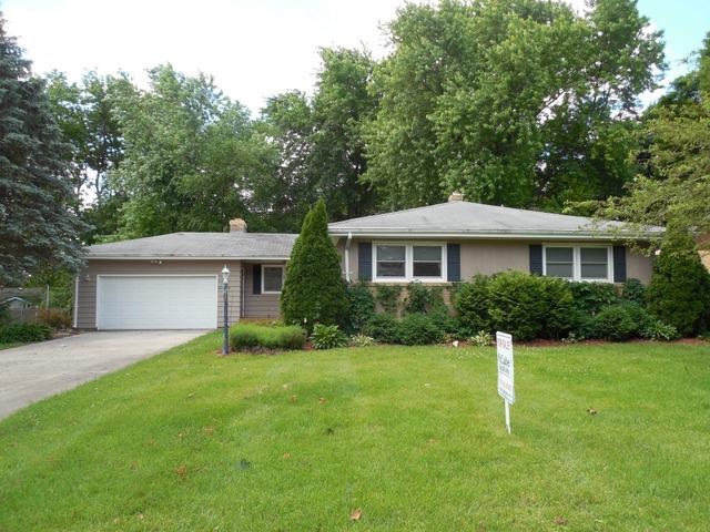 216 Fairmont Dr., Dekalb, IL 60115