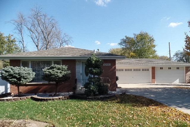 10441 S 75th Ave., Palos Hills, IL 60465