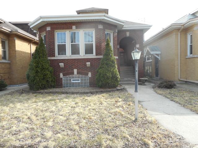 8051 S Oglesby Ave., Chicago, IL 60617